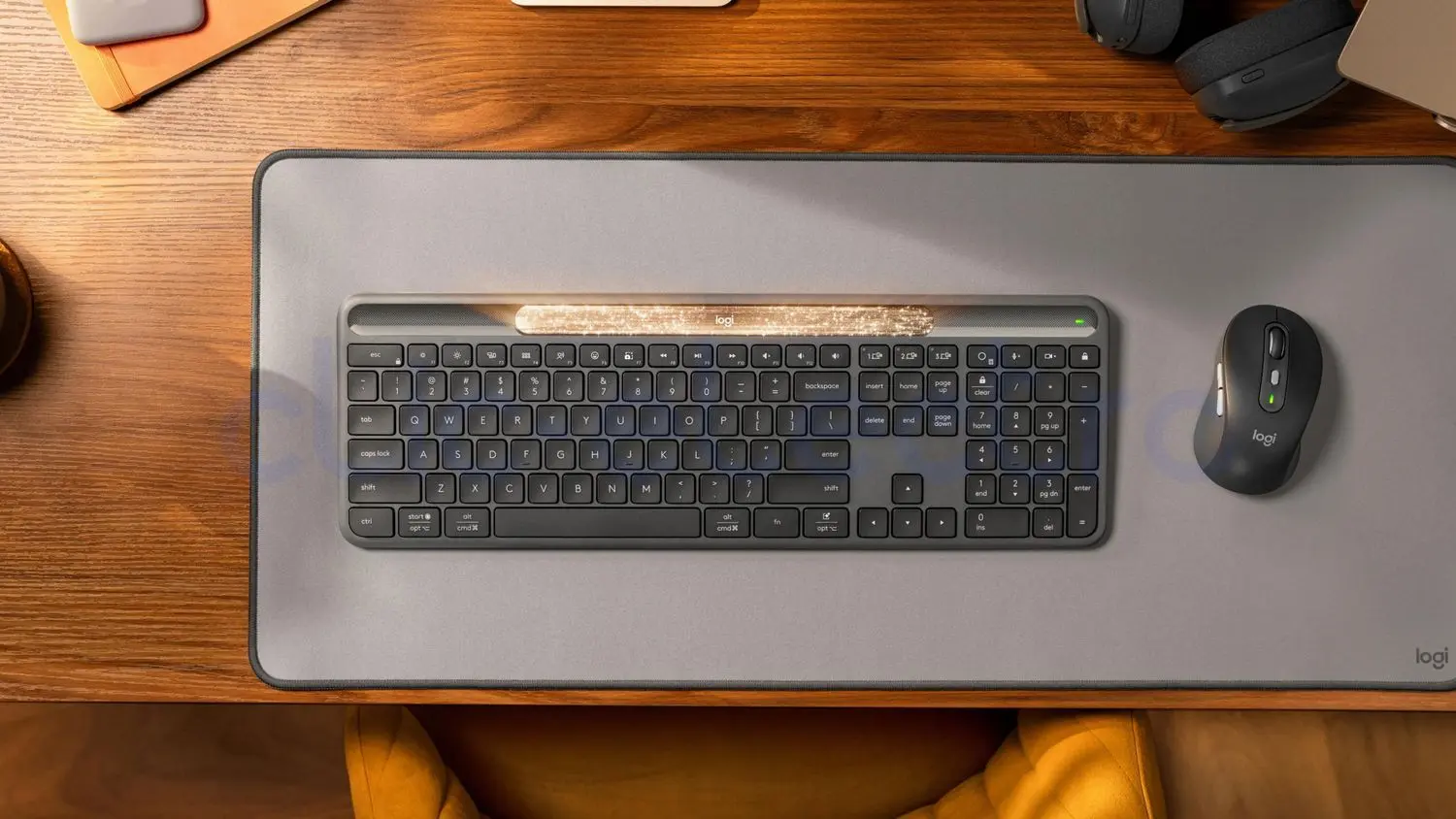 CLAVIER K980 SLIM SOLAR+ FOR BUSINESS WRLS GRAPHITE – LOGITECH