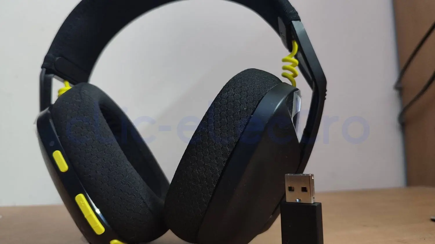 Micro casque Bluetooth LOGITECH Lightspeed G435 – LOGITECH